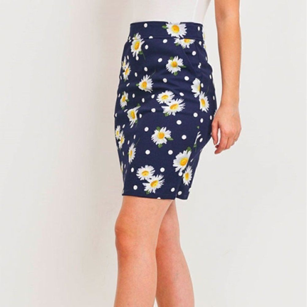 *Clearance* Potters Pot Blue Daisy Pencil Skirt - Picture 3 of 6